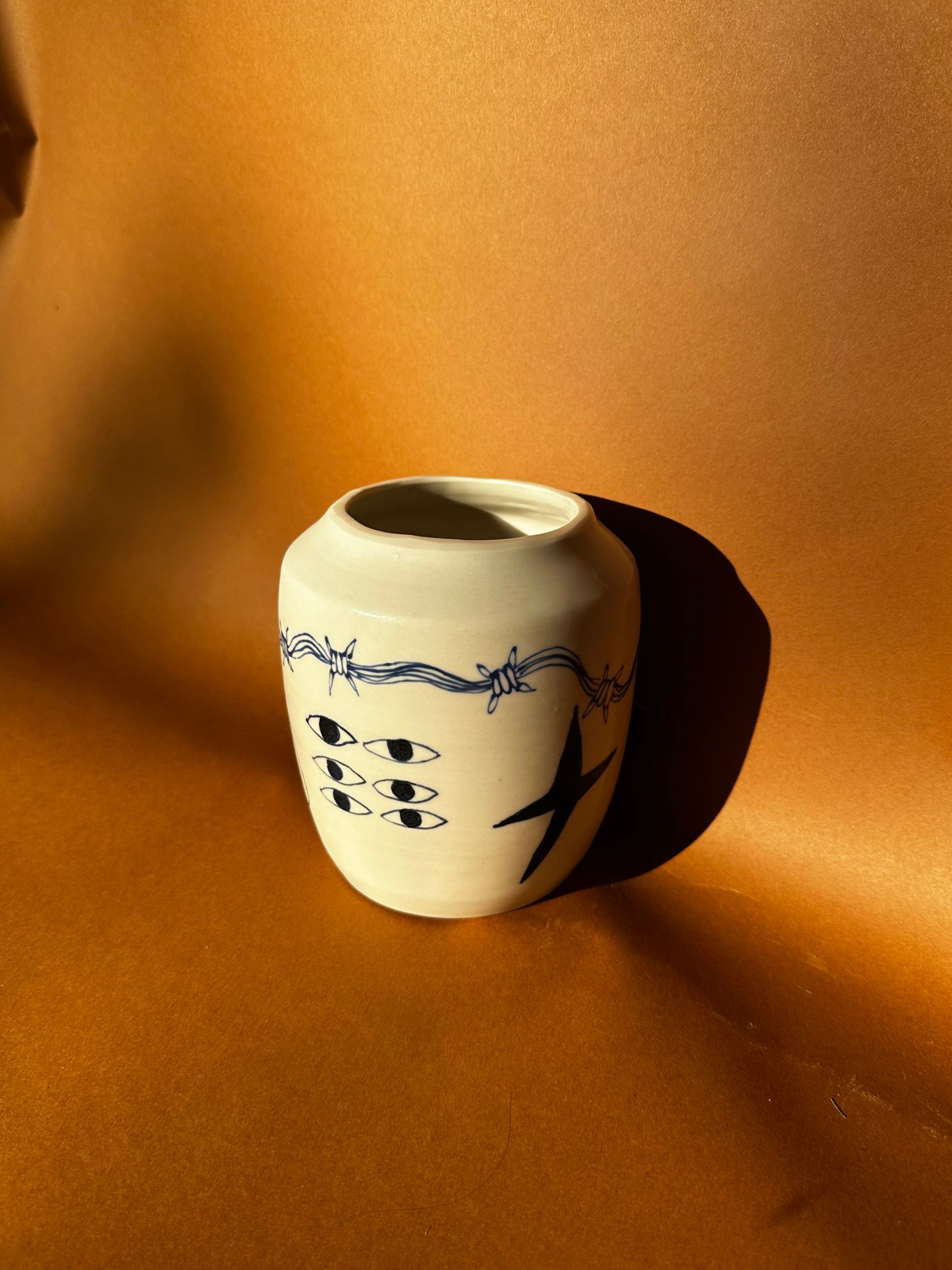 Icon Vase