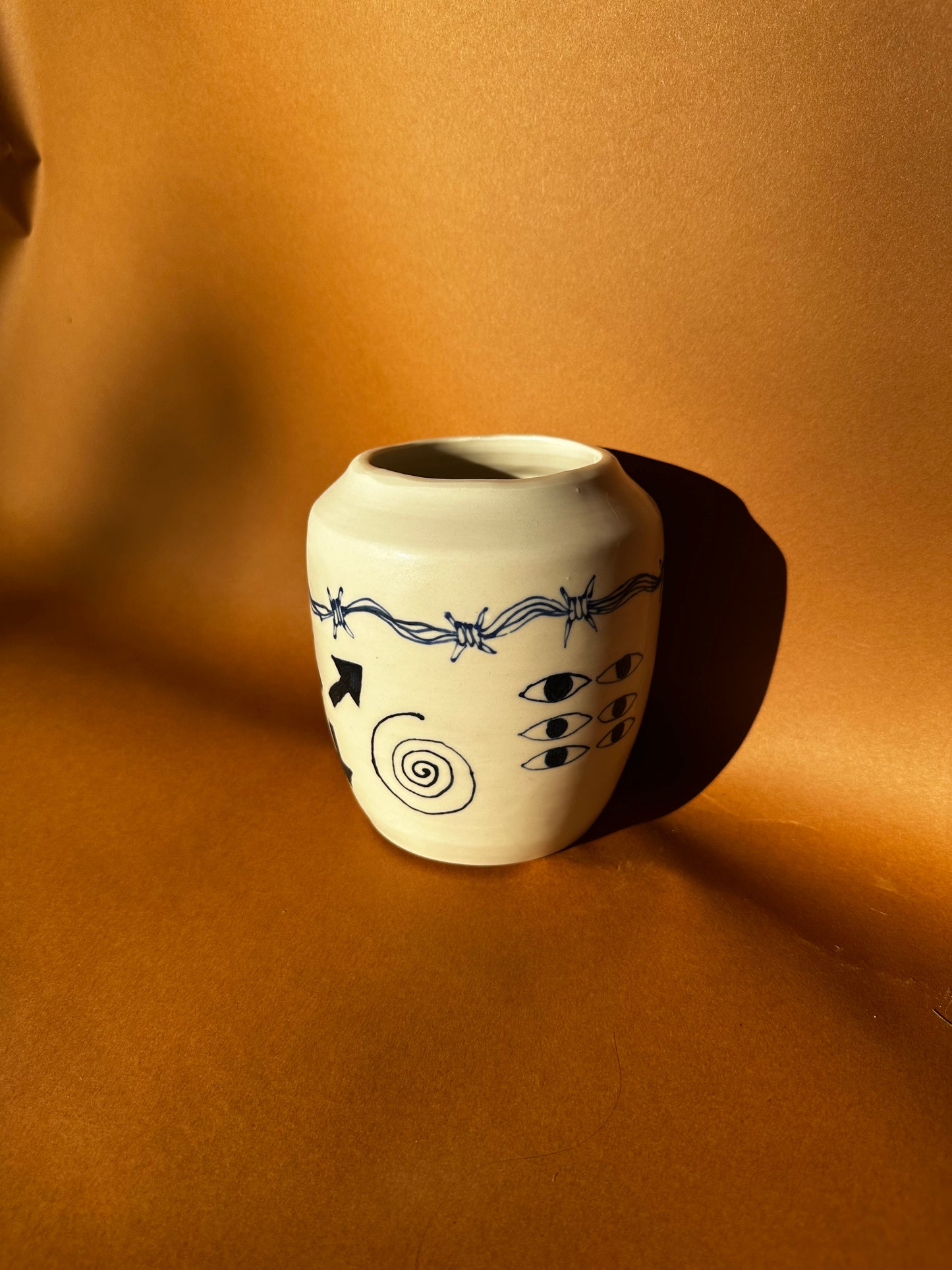 Icon Vase