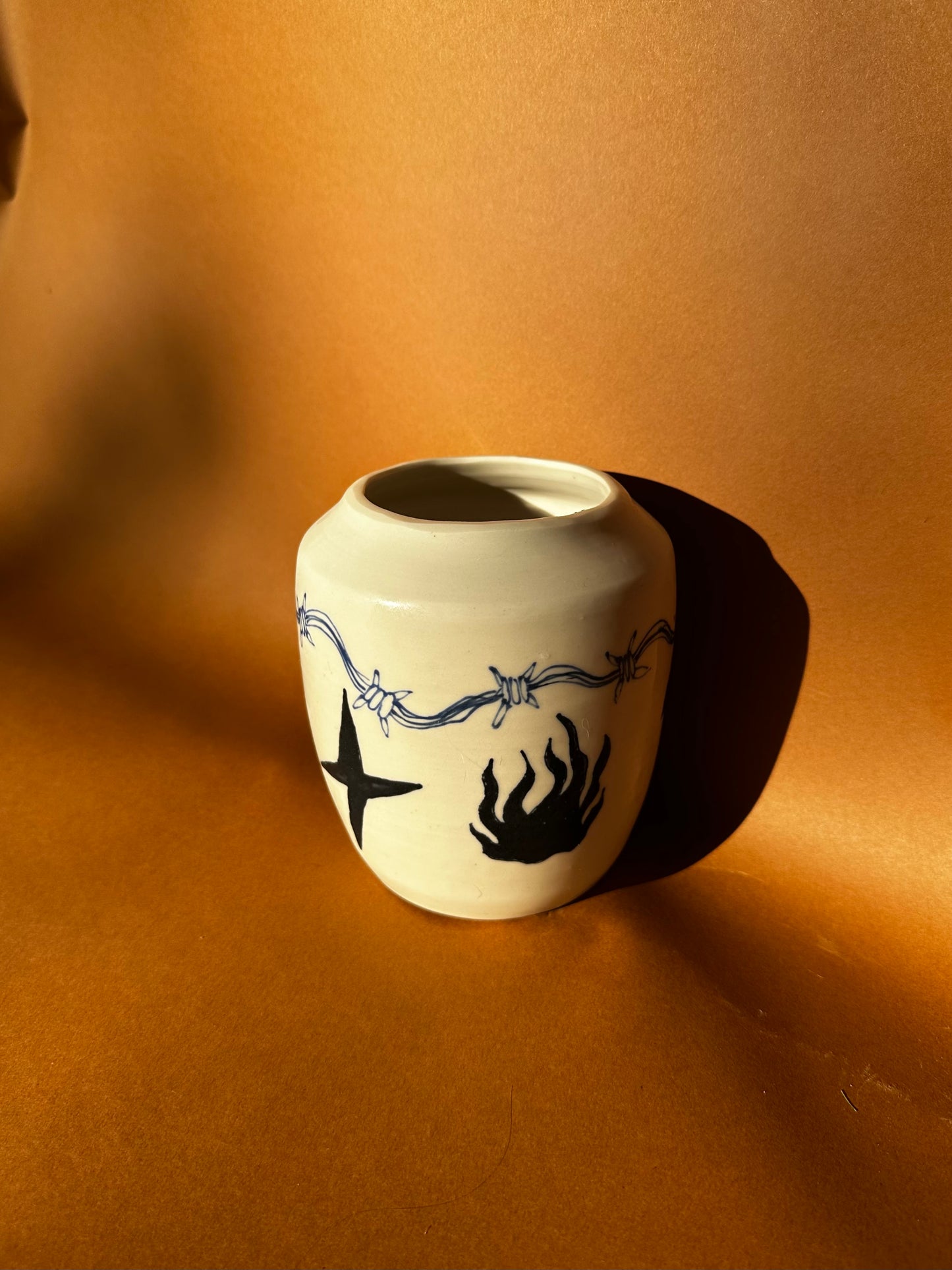 Icon Vase
