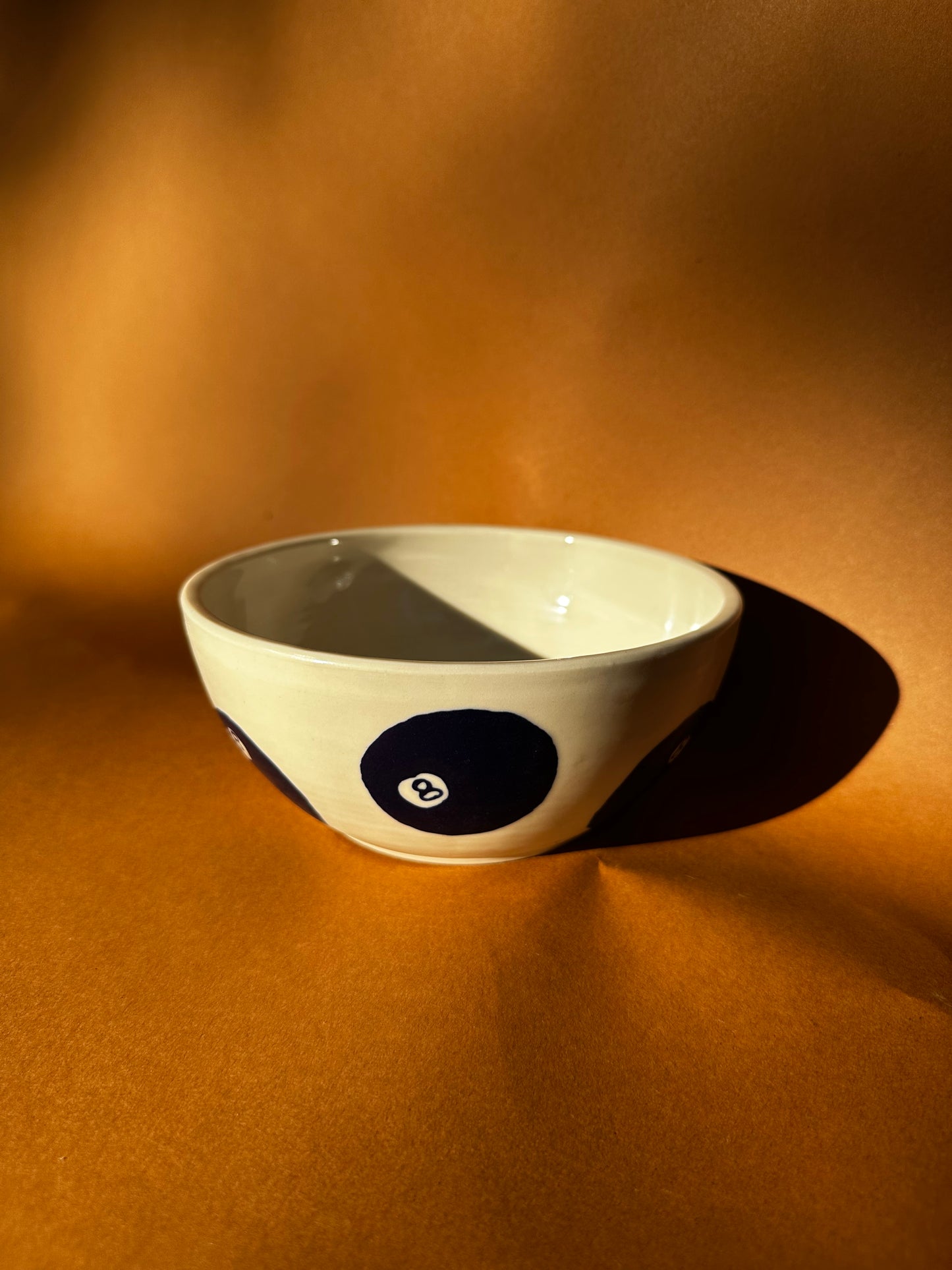 8-Ball Bowl