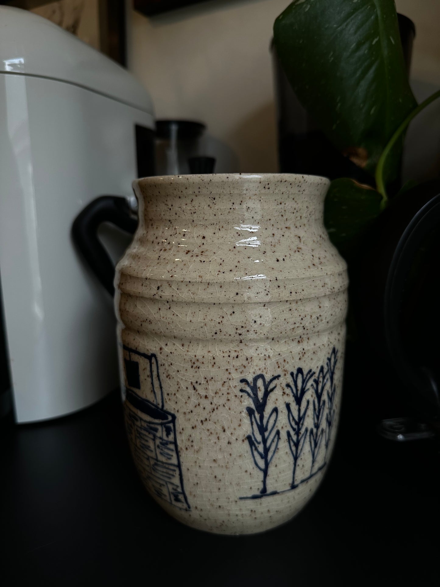 LIFE ON THE PRAIRIE - Flower Vase