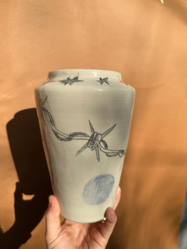 Doodle Sketch Flower Vase