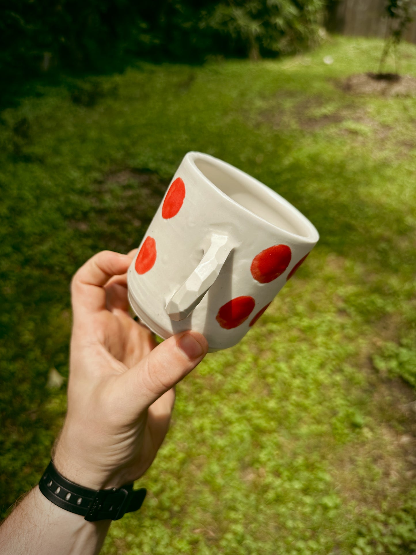POLKA DOT COFFEE MUG