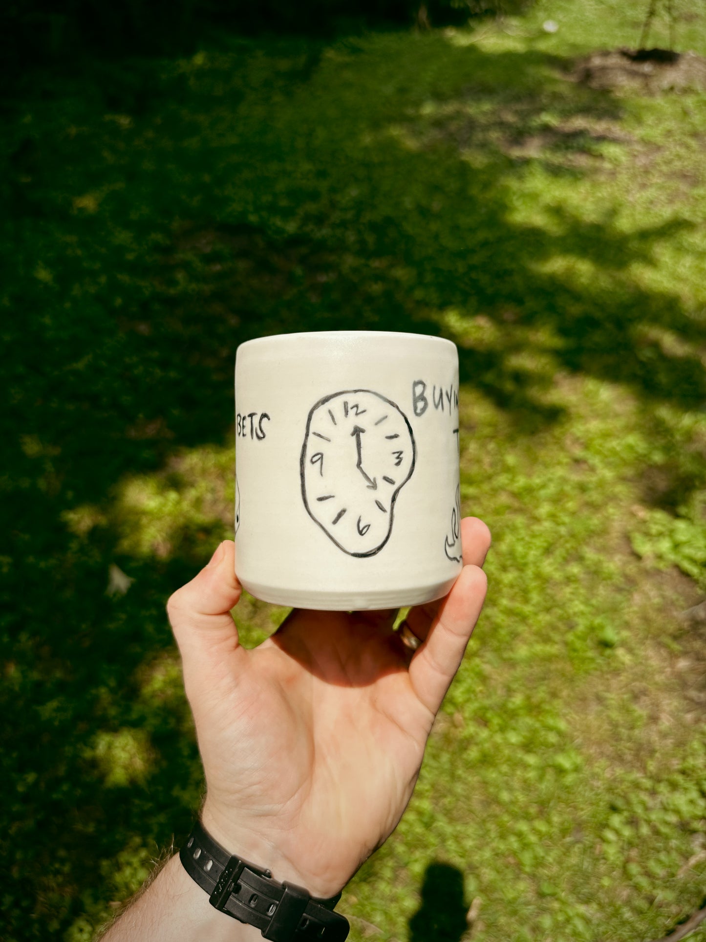 PLACING BETS AND BUYING TIME FLASH CUP